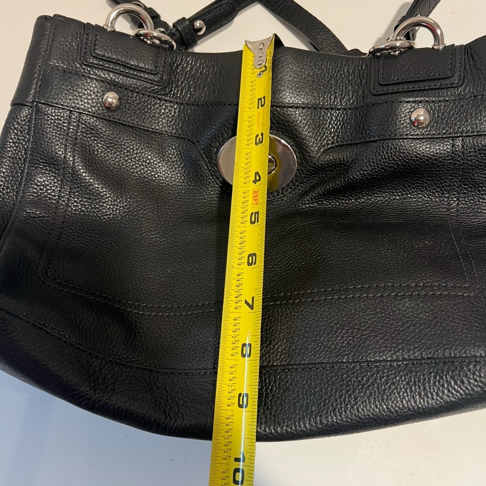 Coach Black Leather Women's Bag - Picture 6 of 6